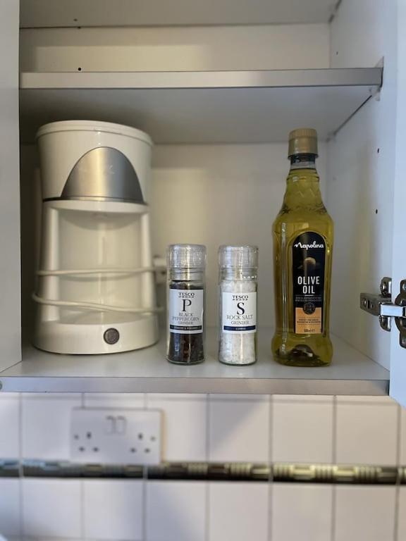 Studio Flat In The Heart Of St. Johns Wood Лондон Экстерьер фото